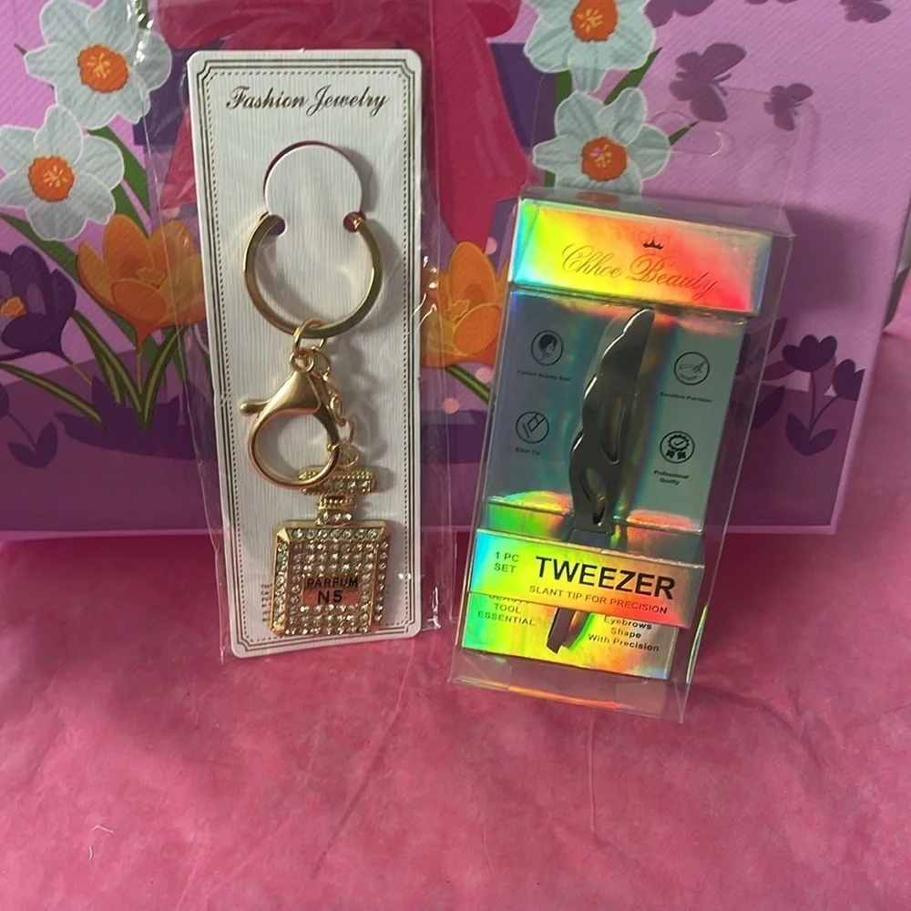 Mother’s Day Spa Bundle Gift Box! - Picture 9 of 11